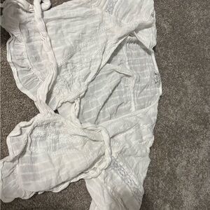 American Eagle Outfitters White Textured Peasant Blouse